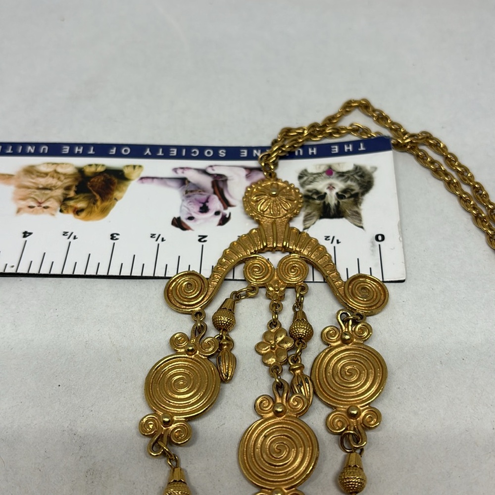 Stupendous Vendome Etruscan Revival necklace - Picture 13 of 13